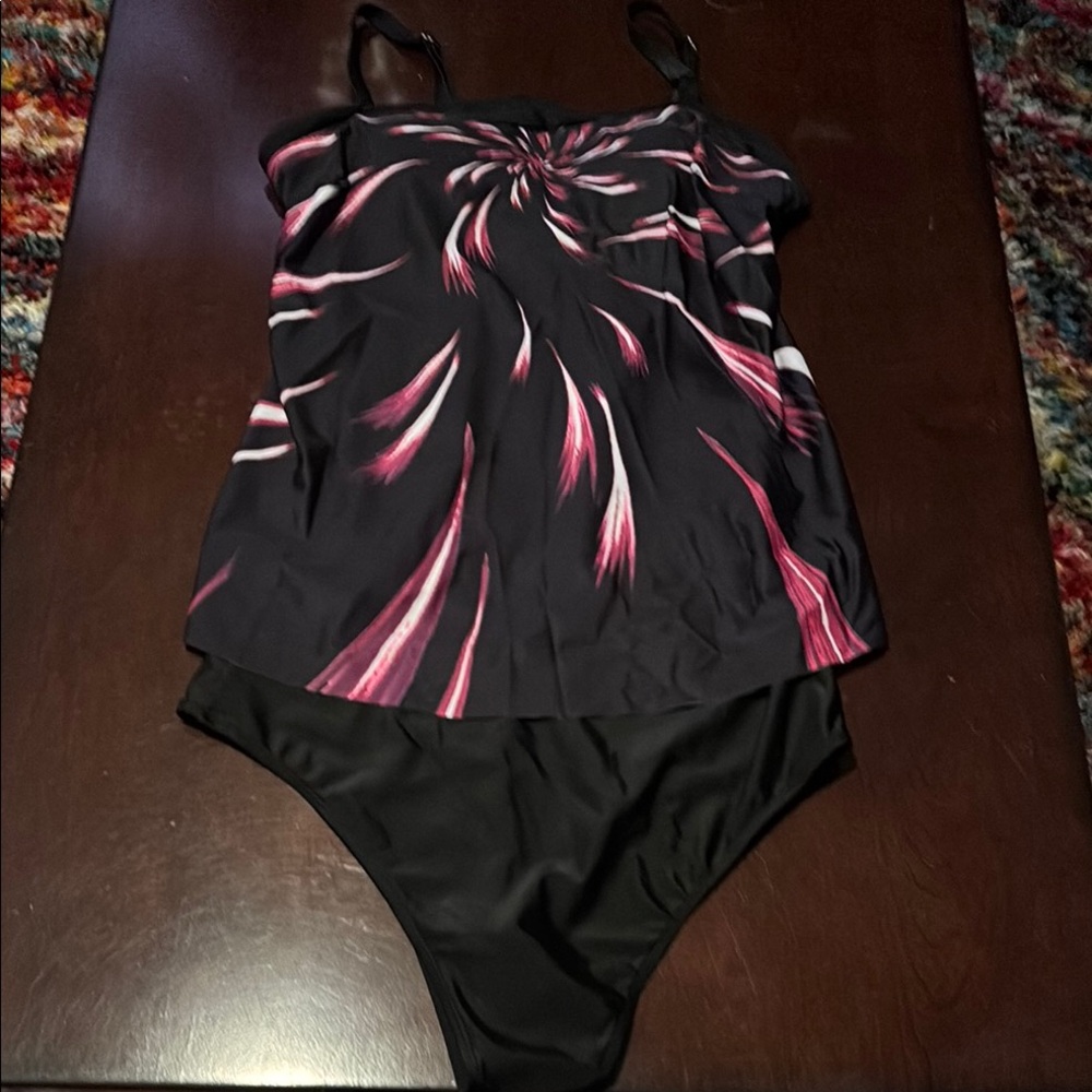 Pink firework design black bathing suit top with skirt & bikini bottom NWOT